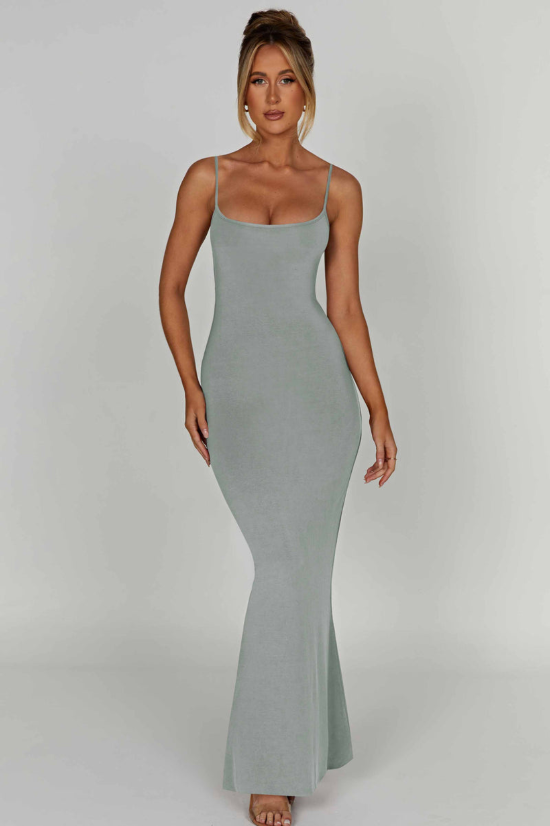 Robe Saskia