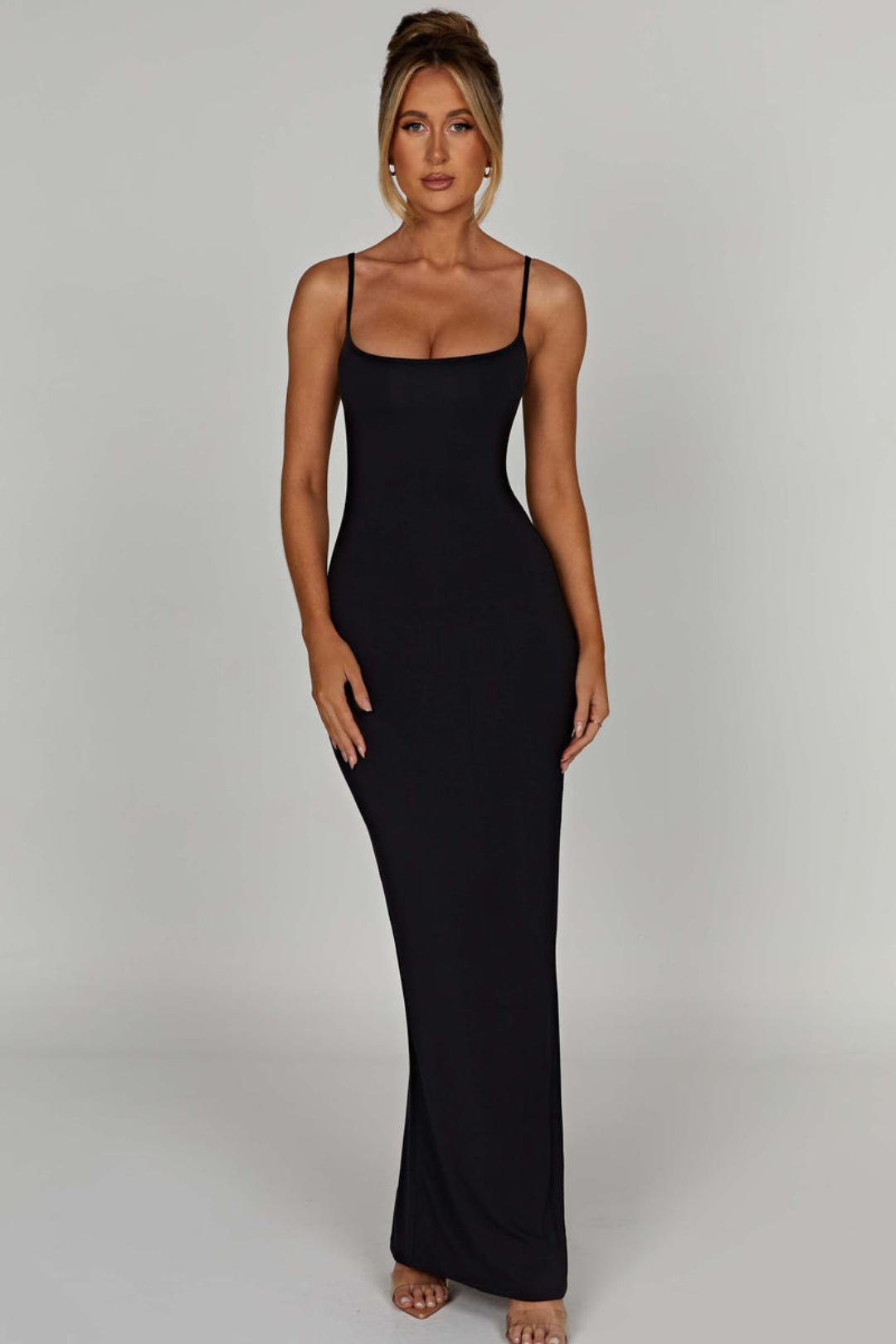 Robe Saskia