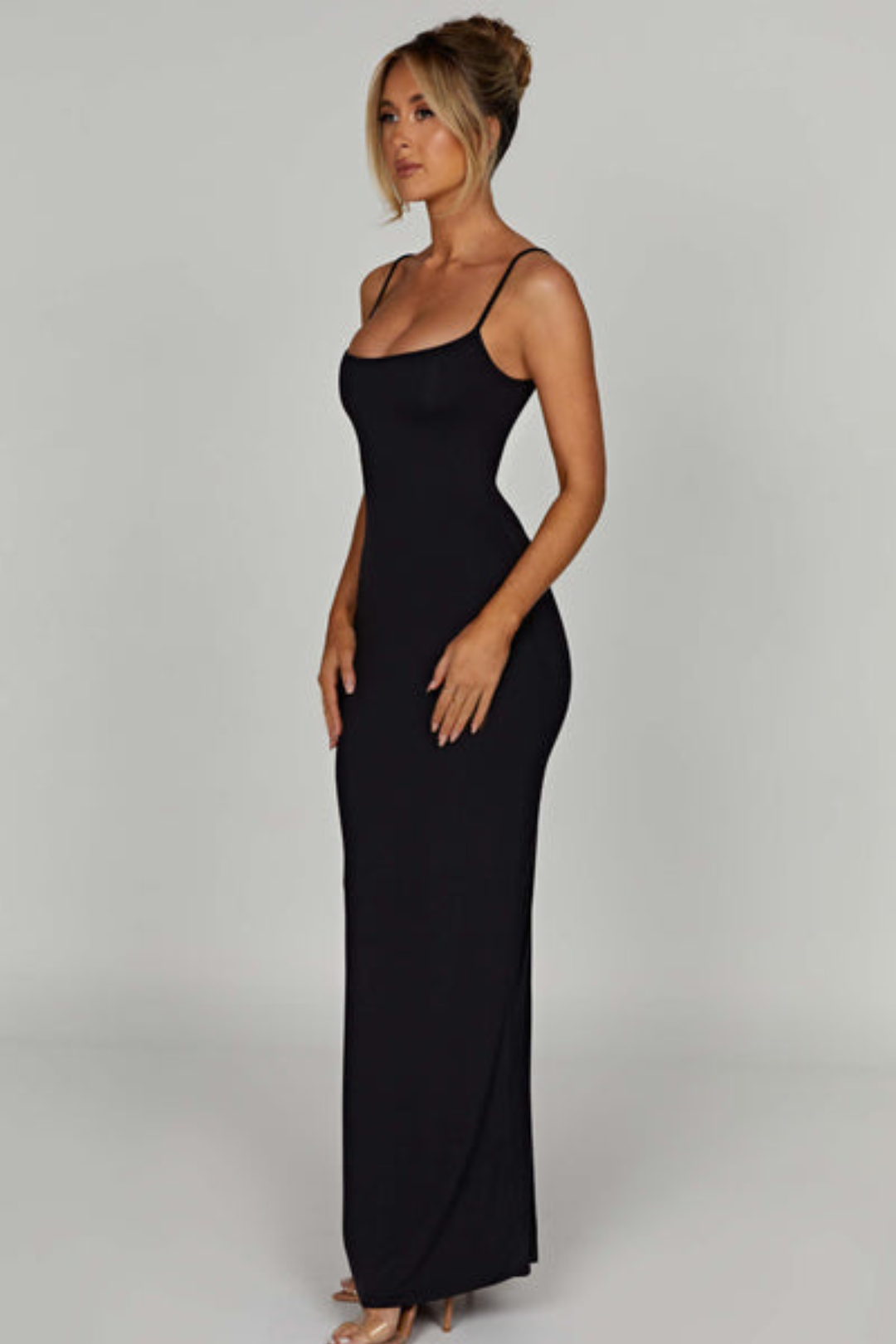 Robe Saskia